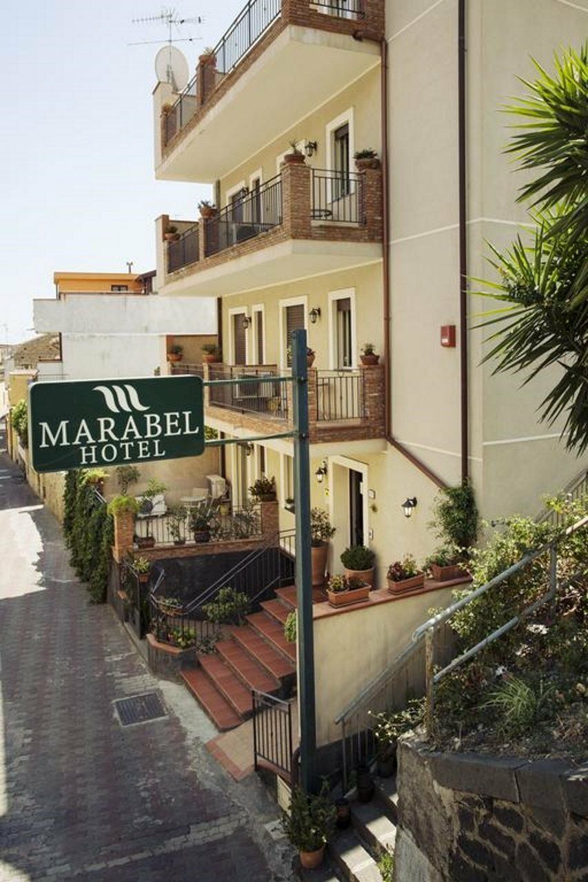 Hotel Marabel SantʼAlessio Siculo Exterior foto